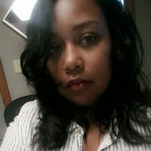 Meet your Posher, Juanita